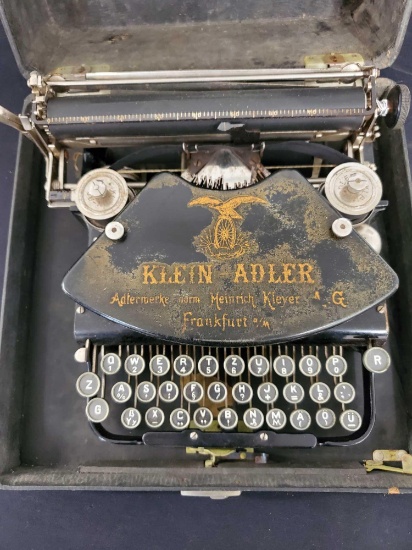 Klein-Adler Portable Typewriter in Case