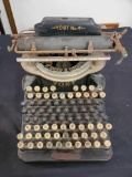 Yose No. 4 Typewriter, 8 Row Keyboard