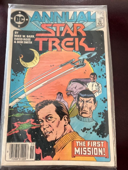 4 Assorted DC Comics Star Trek
