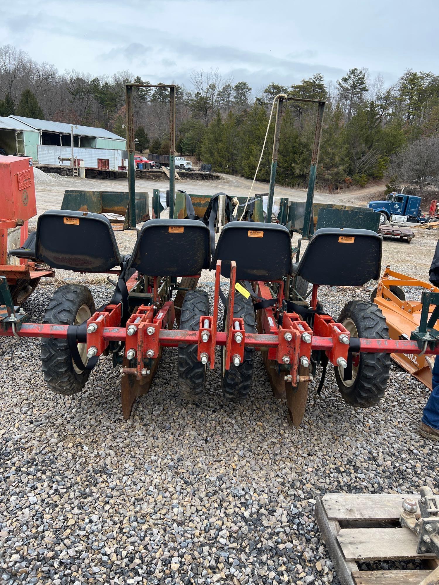 2 Row Mechanical Transplanter with 4 seats for