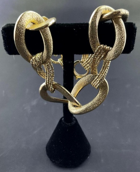 14K Yellow Gold Large Link Fashion Bracelet