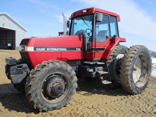 1992 Case IH 7120 MFWD, 6,817 hrs. cab, AC, heat, radio, 3pt. 4 hyd dual PTO, 14.9R x 46 duals,