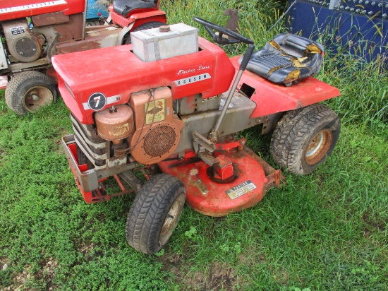 Massey Ferguson 7 riding mower, hasn't run for a few years