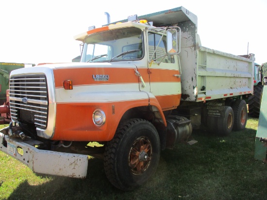 1987 Ford L8000 dump truck, single ax. w/tag, 15 ft. box, 300,779 miles showing