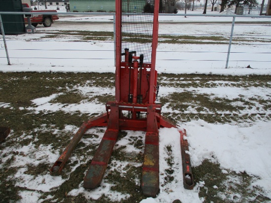 Interrher elect pallet jack