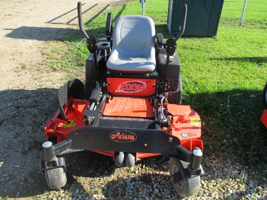 Unused Ariens Max Zoom zero turn, 6 hrs. 52" deck, 23 hp