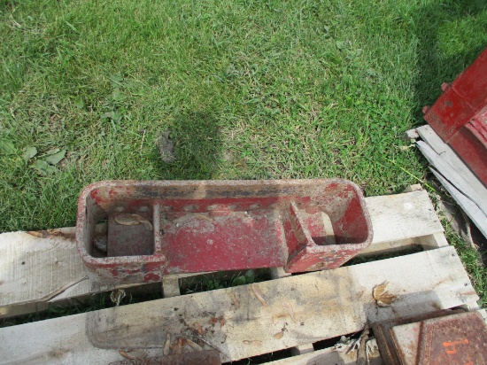 Tractor weight bracket