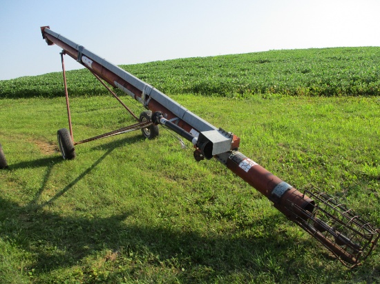 American 8" x 34' auger, pto