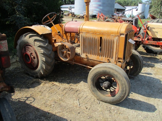 McCormick Deering 10-20 tractor, runs, sn#KG43833