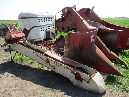 McCormick Deering #2, 2R mounted corn picker