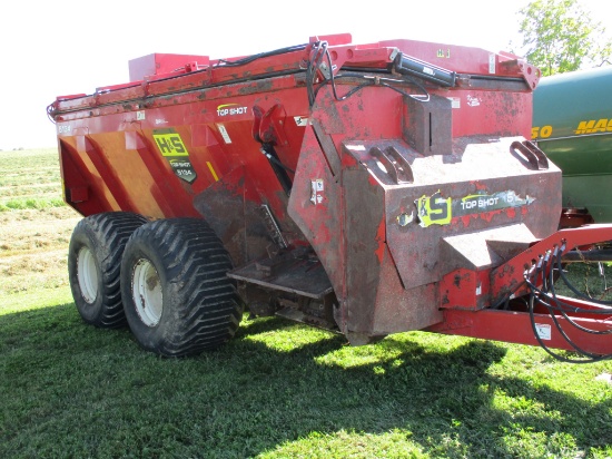 2013 H&S 5134, 3,400 gal Top Spot side slinger, manure spreader w/lid, purchased with upgraded