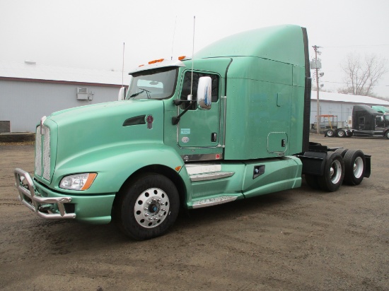 2013 Kenworth T660, 515,196 Act. one owner miles, Aerocab single bunk sleeper, Cummins ISX, 450 hp