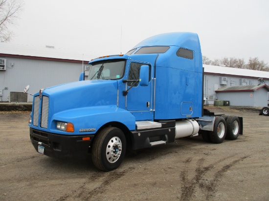 2006 Kenworth T600, 805,106 Act second owner miles, Aerocab double bunk sleeper, Car C-15, 475 hp