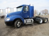 2005 Freightliner columbia, 668,005 miles showing, day cab, Detroit 60 series engine, 10 sp.