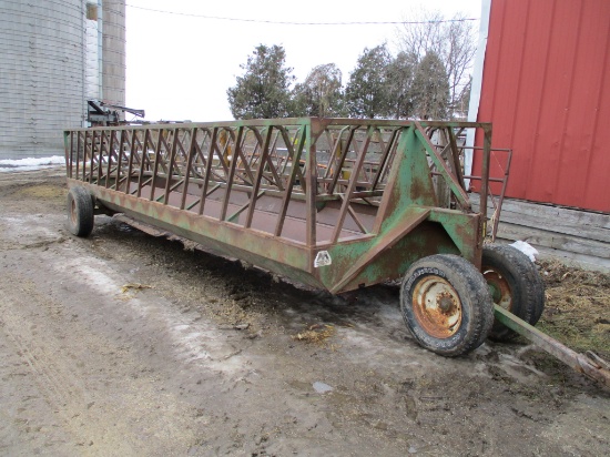 Notch 24  ft. feeder wagon, floor needs work