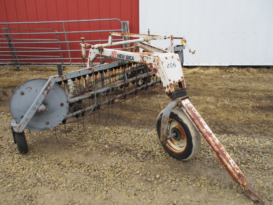 New Idea 406 rake, rubber tine teeth, dolly wheel