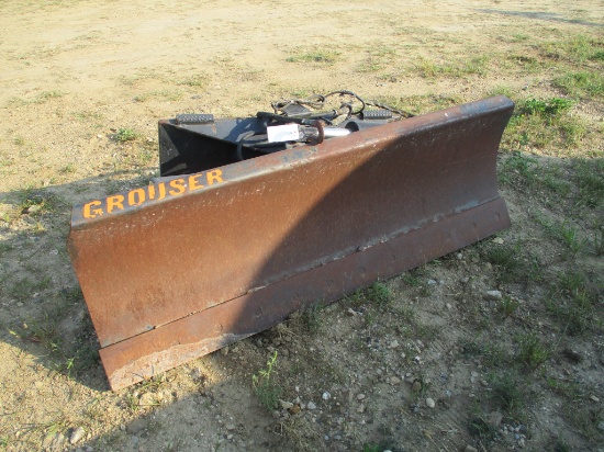 Grouser 72" hyd blade