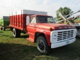 1976 Ford F600 truck, 14 ft. steel box & hoist