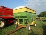 Demco 365 gravity wagon, roll tarp & gear