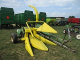 John Deere 3800 chopper w/2R corn head