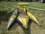 New Holland 824, 2R corn head