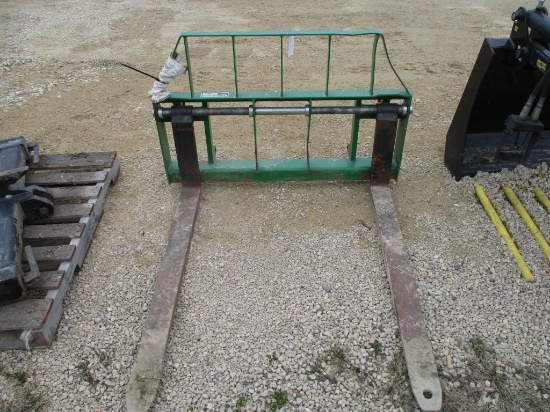 Frontier pallet fork, loader mnt