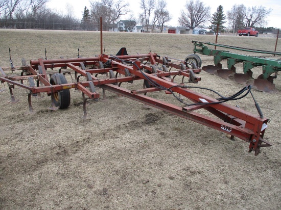 Brady 1120, 16' field cult. 2 bar harrow