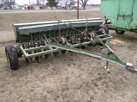 John Deere 101/2 ft. grain drill, grass seeder