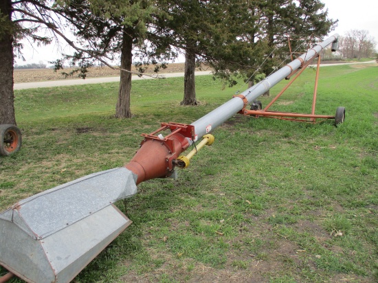 Hutchinson 8" x 52' auger