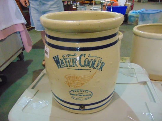 RED WING 4 GALLON WATER COOLER, 6" WING - EXCELLENT