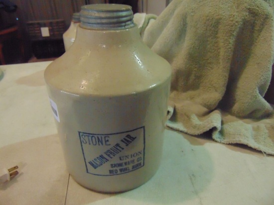 RED WING 1 GALLON MASON FRUIT JAR W/ZINC LID - BASE CHIP