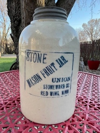 2 QUART DOME RED WING MASON FRUIT JAR - SMALL HL TOP BACK