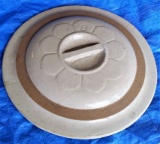 8 GALLON CROCK COVER, ZINC GLAZE W/BAR HANDLE