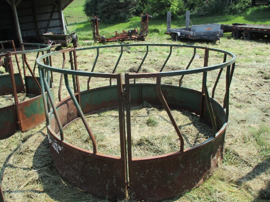 Dura Built round bale feeder