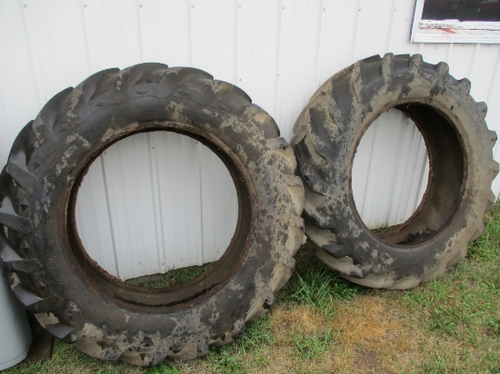 Set of 12-30 tractor tires
