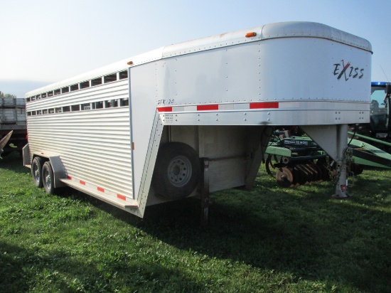 2010 Exiss 20 ft. Alum livestock trailer, tandem ax