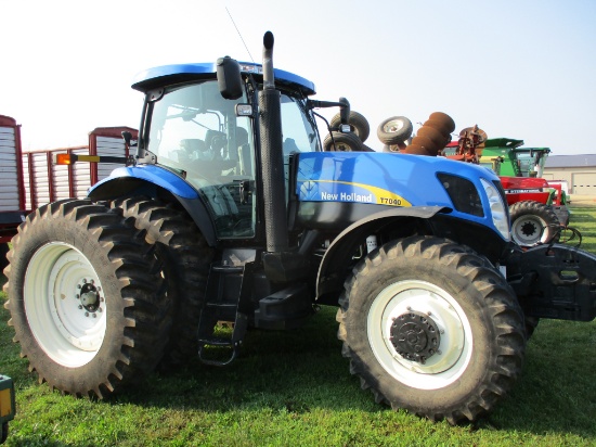 2010 New Holland T7040 MFWD, super steer, 1,227 Act second owner hrs. weights, 3pt. 4 hyd, high flow