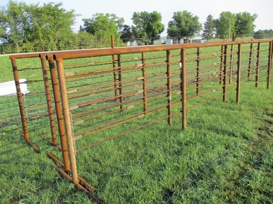 4 Heavy duty portable cattle panels, 24' long x 70" tall, SELLS 4 X $