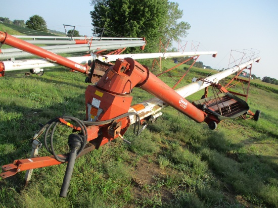 Feterl 10" x 60' auger, swing hopper