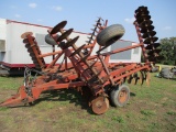 Int 490, 22' disc, hyd wings