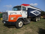 1995 Ford Aero Max L9000 tandem Trk. 374,504 miles showing, Cummins M11, 10 sp. w/18' steel box &