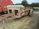 Hesston 235 manure spreader