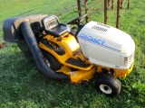 Cub Cadet 1527, 196 hrs. showing, hydro, 42