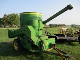 John Deere 750 feed mill