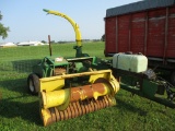 John Deere 3950 chopper w/hay head, preservative tank