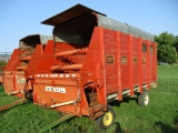 Gehl 920, 14' chopper box w/gear