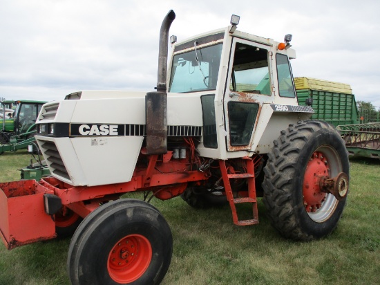 Case 2590 cab, 3pt. 4 hyd, PTO, 18.4R-42