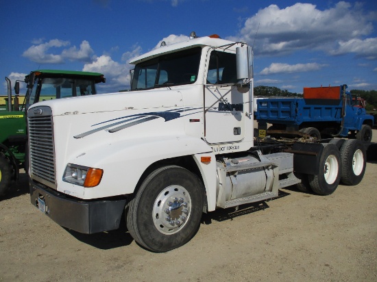 1997 Freightliner FLD120, day cab, 594,204 miles showing, 60 Series Detroit, 10 sp. runs & drives