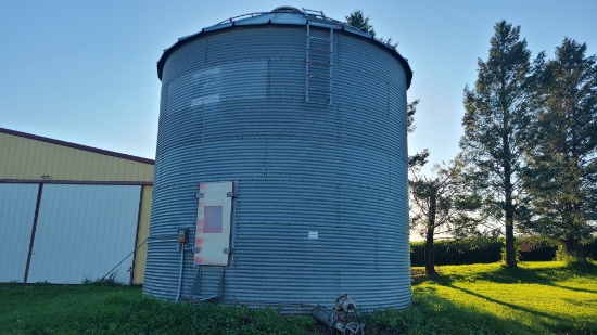 Conrad American 4000 bushel grain bin, 21' diameter,18'6" tall, 8" unload auger, fan w/air floor,