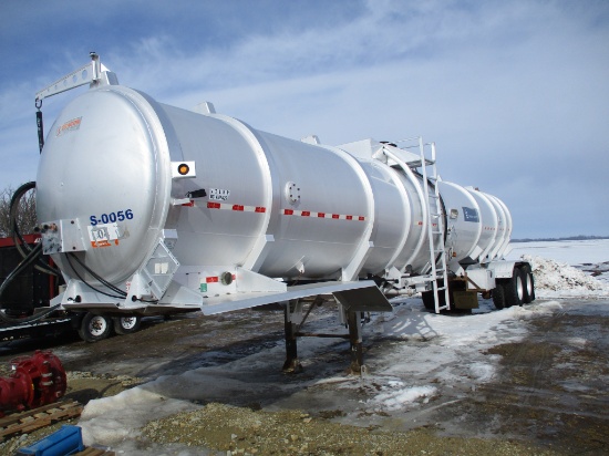 2012 Dragon 8,500 gal alum semi trailer, w/Hyd 6" swing arm, 6" Hyd pit pal pump, pump is 48 gal per